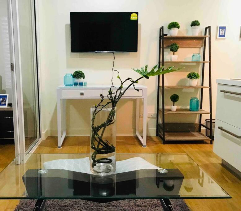 Acqua Private Residence Livingstone Tower Condo Unit With Free Wifi Μανίλα Εξωτερικό φωτογραφία